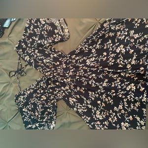 SHEIN short sleeve dress. Size small. Excellent condition.